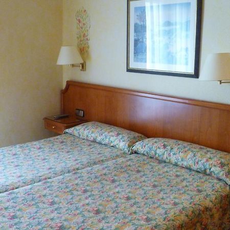 Regencia Colon Hotel Barcelona Kamer foto