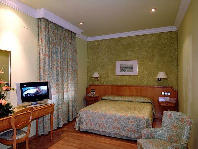 Regencia Colon Hotel Barcelona Buitenkant foto