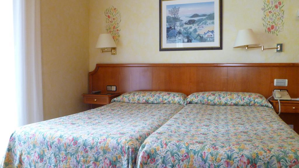 Regencia Colon Hotel Barcelona Buitenkant foto
