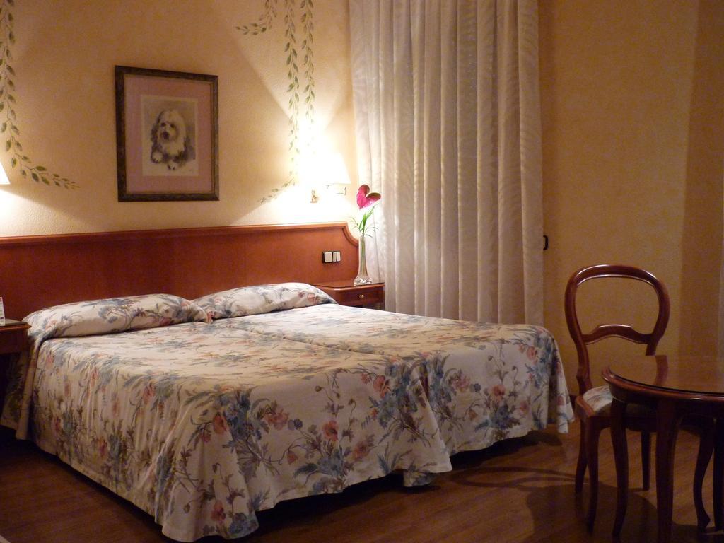 Regencia Colon Hotel Barcelona Buitenkant foto